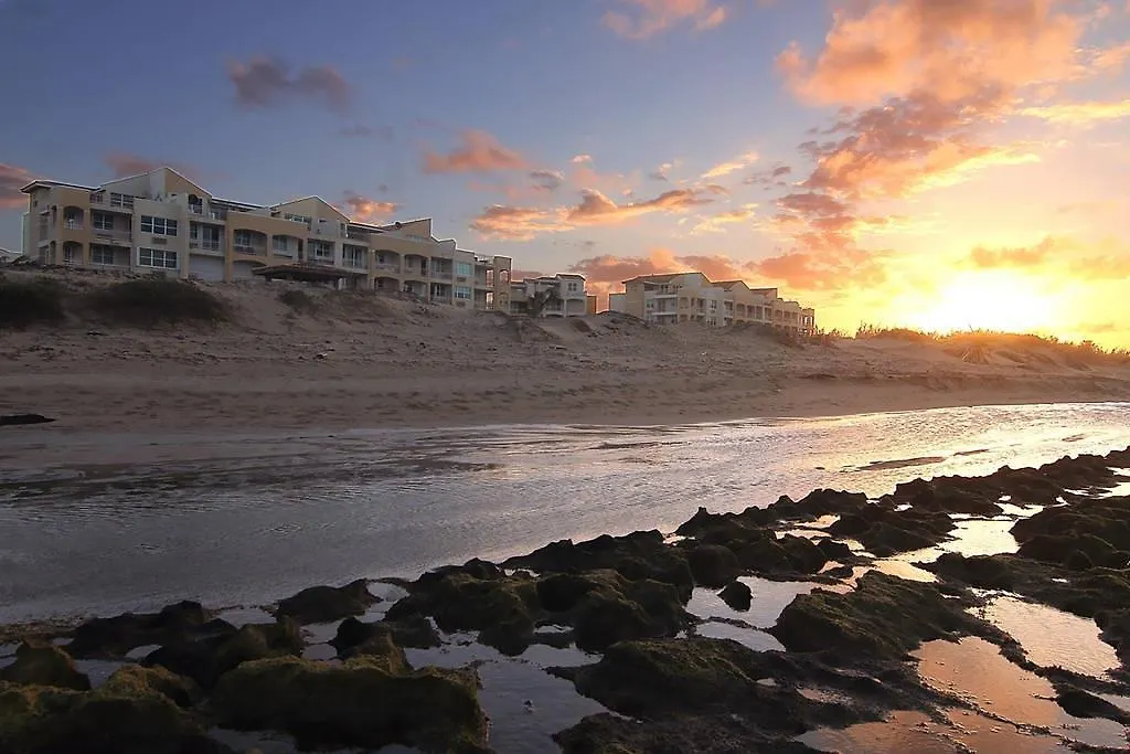 Western Puerto Rico Beach Villas, Isabela